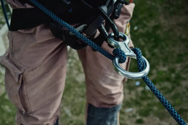 Climbing equipment and ropes