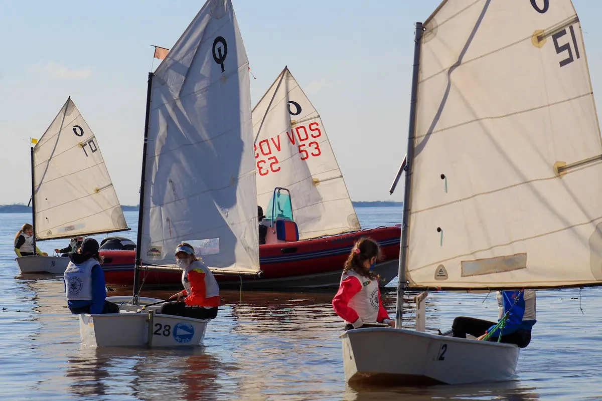 Youth learning to sail dinghies